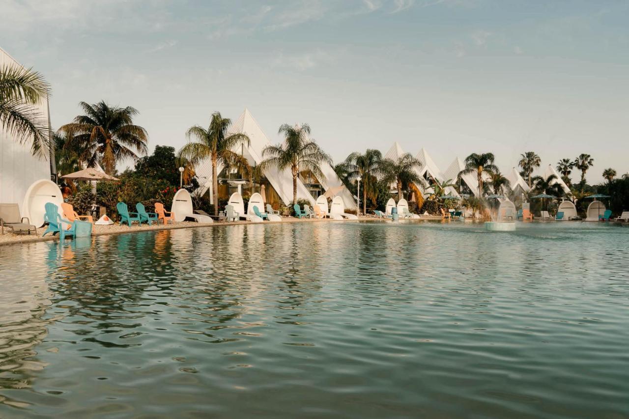 Hotel Pyramids In Florida Estero Exterior foto